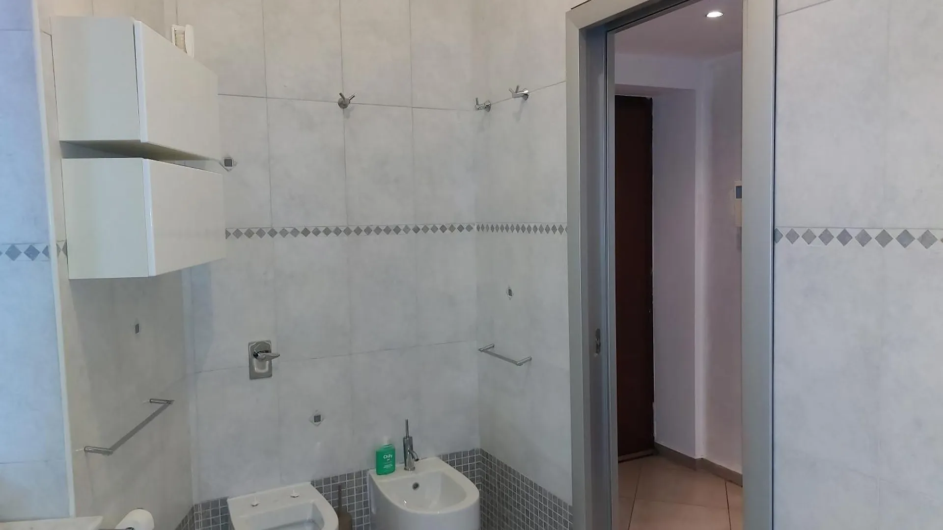 Apartment Confortable Flat Near Pz Firenze Milan Italy