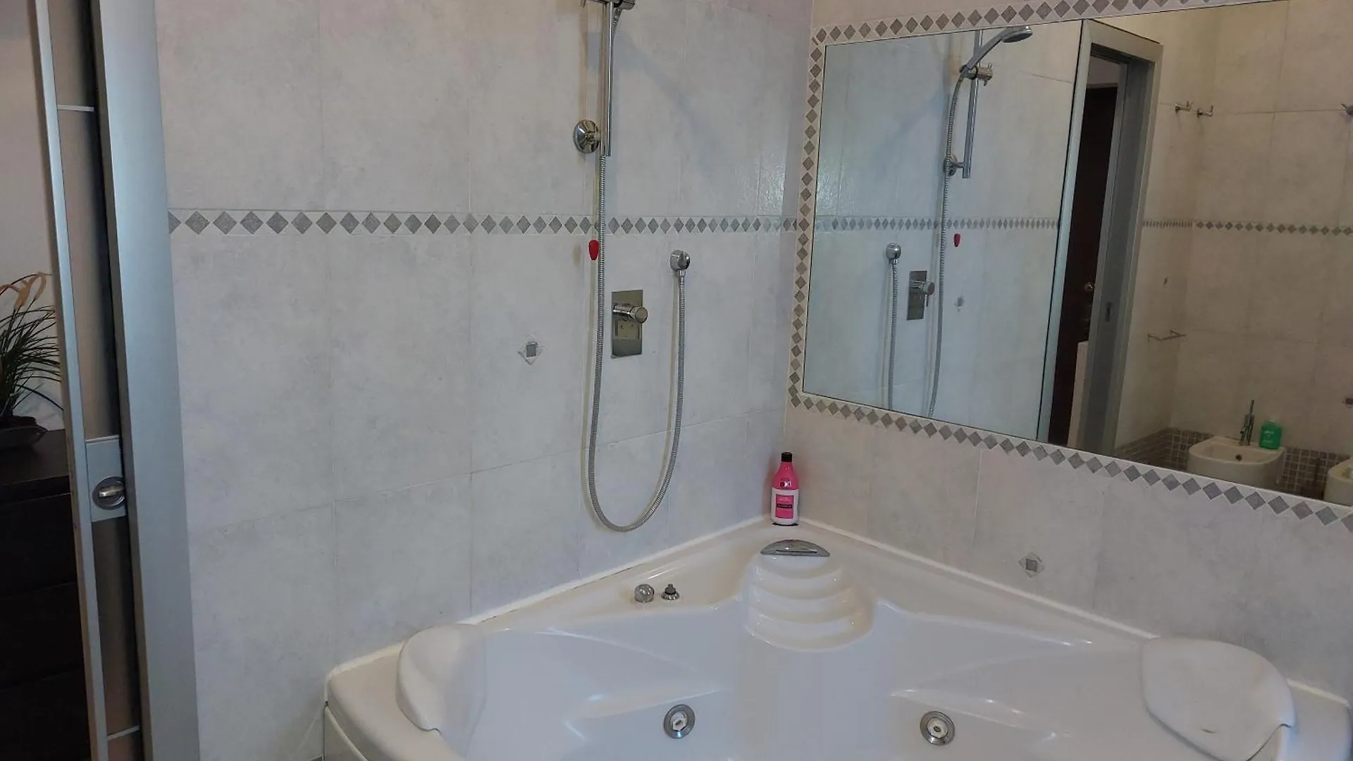 Confortable Flat Near Pz Firenze Milan